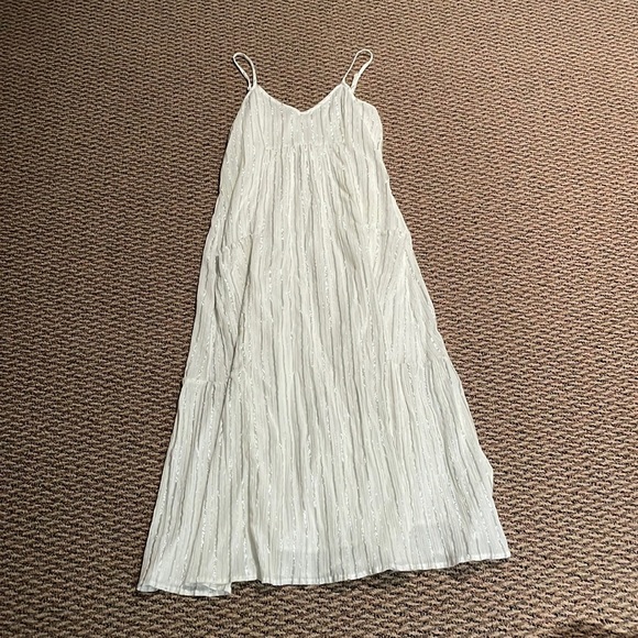 aerie Dresses & Skirts - Aerie white maxi dress with silver details